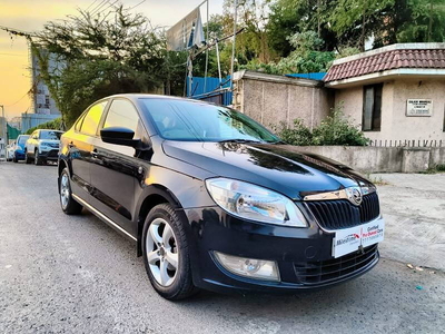 Skoda Rapid Ambition 1.6 MPI MT Plus