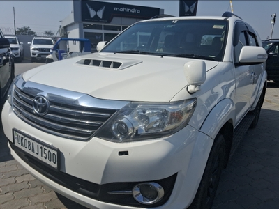 2015 Toyota Fortuner 3.0 4x4 AT