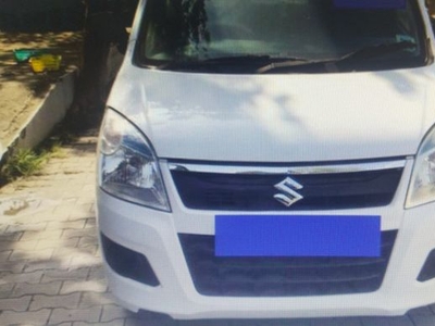 Used Maruti Suzuki Wagon R 2016 67198 kms in Ahmedabad