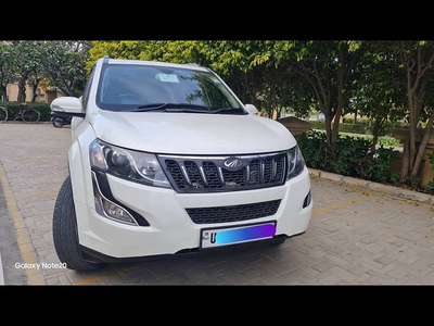 Mahindra XUV500 W10 AWD