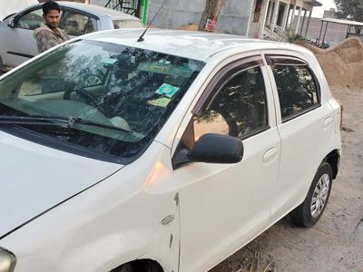 Used 2014 Toyota Etios Liva [2014-2016] GD for sale at Rs. 3,00,000 in Jaunpu
