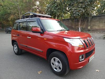 Used 2017 Mahindra TUV300 [2015-2019] T4 Plus for sale at Rs. 4,95,000 in Delhi