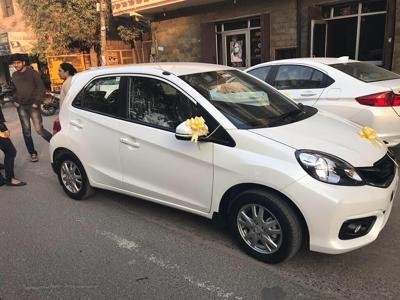 Used 2018 Honda Brio VX AT for sale at Rs. 5,50,000 in Greater Noi