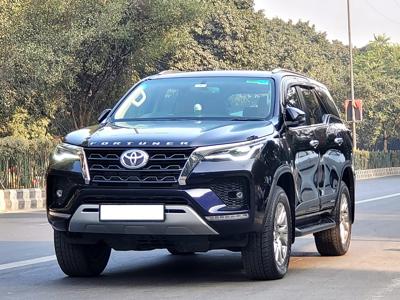 Toyota Fortuner 2.8 4x4 AT [2016-2020]