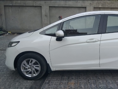 2017 Honda Jazz V CVT Petrol BS IV