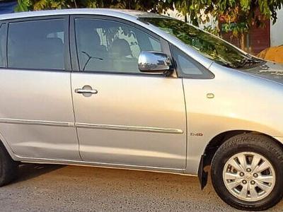 Used 2011 Toyota Innova [2009-2012] 2.5 VX 8 STR for sale at Rs. 5,25,000 in Patn