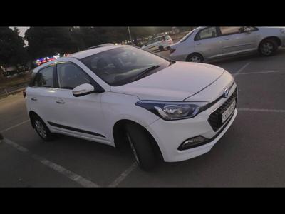 Used 2015 Hyundai Elite i20 [2014-2015] Sportz 1.4 for sale at Rs. 4,65,000 in Chandigarh