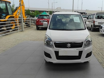 Used Maruti Suzuki Wagon R 2018 97848 kms in Ahmedabad