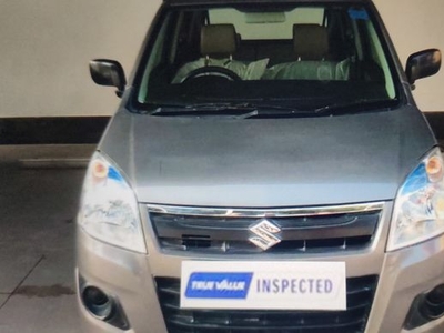 Used Maruti Suzuki Wagon R 2017 116499 kms in New Delhi