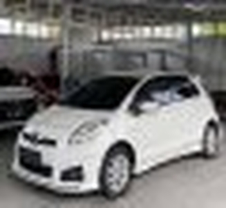 2013 Toyota Yaris TRD Sportivo Putih -