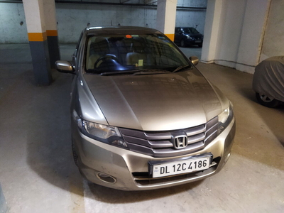 Honda City 1.5 V MT