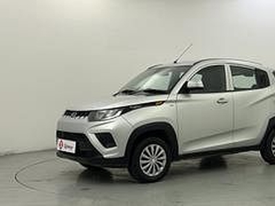 2017 Mahindra KUV100 NXT K4+ 6 STR CNG ( Outside Fitted)