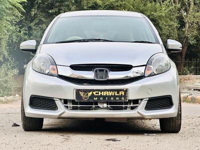 Used 2015 Honda Mobilio S Diesel for sale at Rs. 3,50,000 in Delhi