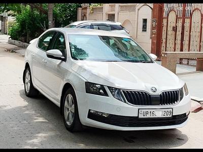 Used 2018 Skoda Octavia [2015-2017] 1.4 TSI Ambition for sale at Rs. 12,50,000 in Delhi