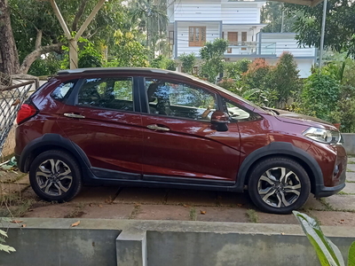 Used 2017 Honda WR-V [2017-2020] VX MT Petrol for sale at Rs. 8,00,000 in Thrissu