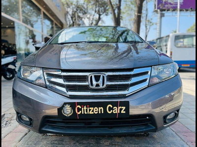 Honda City V AT (AVN)