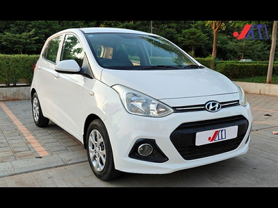 Used 2015 Hyundai Grand i10 [2013-2017] Magna 1.1 CRDi [2016-2017] for sale at Rs. 4,25,000 in Ahmedab