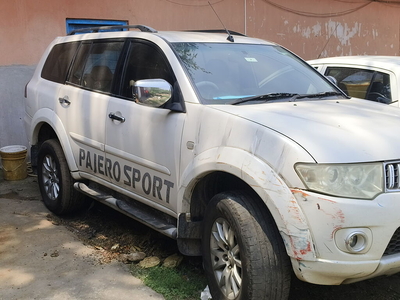 Mitsubishi Pajero Sport 2.5 MT