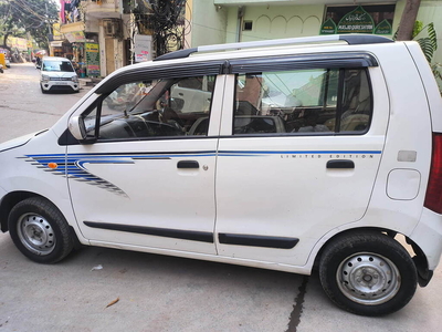 Used 2014 Maruti Suzuki Wagon R 1.0 [2014-2019] LXI CNG for sale at Rs. 2,50,000 in Delhi