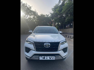 Toyota Fortuner 4X2 AT 2.7 Petrol
