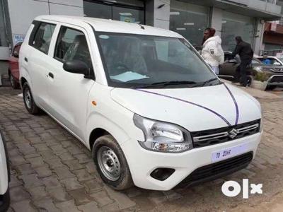 New maruti wagon r tour petrol cng in low downpayment