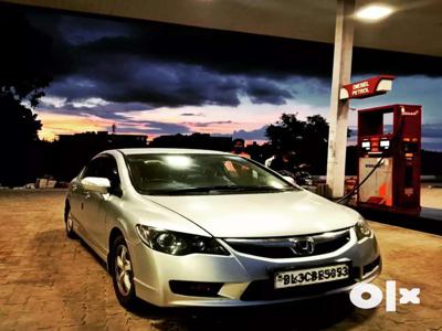Honda Civic 2010 CNG & Hybrids Well Maintained