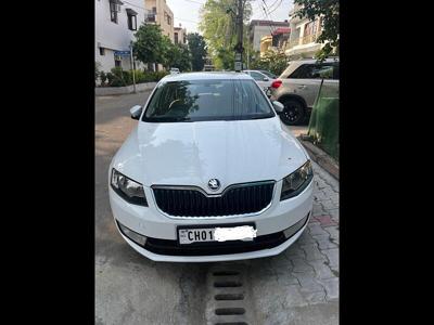 Used 2014 Skoda Octavia [2013-2015] Ambition 2.0 TDI AT for sale at Rs. 6,90,000 in Mohali