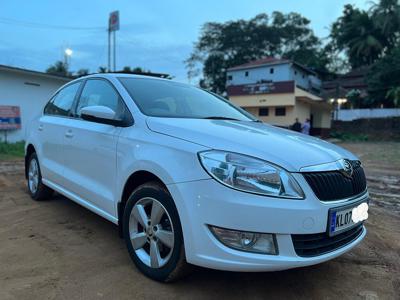 Used 2016 Skoda Rapid Ambition 1.5 TDI AT for sale at Rs. 6,50,000 in Ottapalam