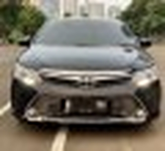 2015 Toyota Camry 2.5 V Hitam -