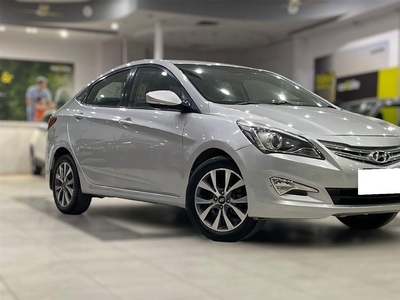 Hyundai Verna 1.6 VTVT SX