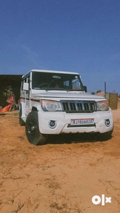 Mahindra Bolero 2014 Diesel Well Maintained with alloys wheels modifie