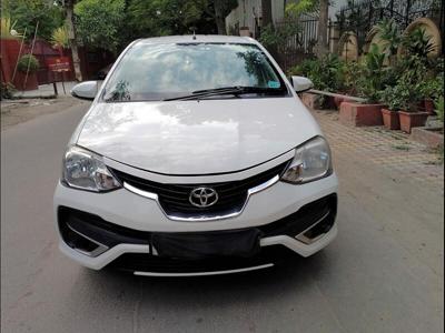 Used 2017 Toyota Etios [2013-2014] V for sale at Rs. 5,80,000 in Delhi