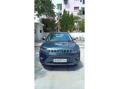 Mahindra XUV300 TurboSport W6