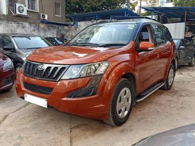 2018 Mahindra XUV500 W4