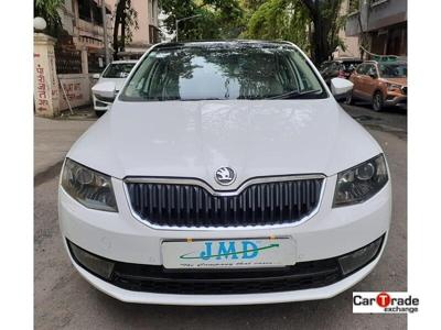 Used 2015 Skoda Octavia [2013-2015] Elegance 1.8 TSI AT for sale at Rs. 7,85,000 in Mumbai