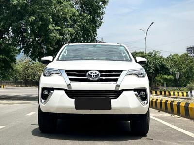 Used 2018 Toyota Fortuner [2016-2021] 2.8 4x2 AT [2016-2020] for sale at Rs. 29,51,000 in Delhi