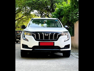 Mahindra XUV700 MX Petrol MT 5 STR [2021]