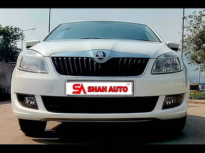 Used 2015 Skoda Rapid [2014-2015] 1.5 TDI CR Ambition AT for sale at Rs. 5,75,000 in Ahmedab