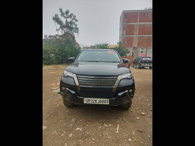 Used 2019 Toyota Fortuner [2016-2021] 2.8 4x2 AT [2016-2020] for sale at Rs. 30,00,000 in Lucknow