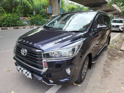 Used 2022 Toyota Innova Crysta [2020-2023] GX 2.7 8 STR for sale at Rs. 20,50,000 in Delhi