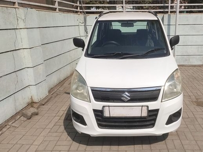 Used Maruti Suzuki Wagon R 2015 106149 kms in Vadodara