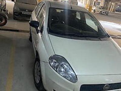 Used 2014 Fiat Punto [2011-2014] Active 1.2 for sale at Rs. 2,90,000 in Delhi