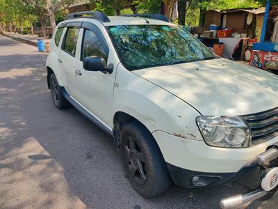 Used 2015 Renault Duster [2012-2015] 85 PS RxE Diesel for sale at Rs. 3,20,000 in Delhi