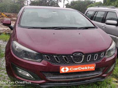 Mahindra Marazzo M8