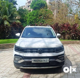 Volkswagen Taigun 1.0 TSI Topline AT, 2022, Petrol