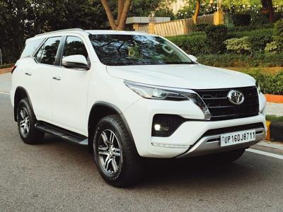 Toyota Fortuner 2.7 4x2 AT [2016-2020]