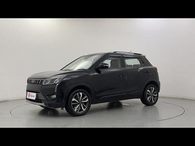 Mahindra XUV300 1.5 W8 (O) [2019-2020]