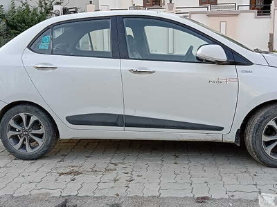 Used 2014 Hyundai Xcent [2014-2017] S 1.1 CRDi [2014-2016] for sale at Rs. 5,00,000 in Rajsaman