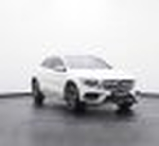 2018 Mercedes-Benz GLA 200 Gasoline Putih -