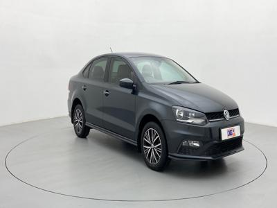 Volkswagen Vento HIGHLINE 1.0L TSI